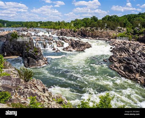 Cot Great Falls: Exploring the Majestic Beauty and Power of Nature