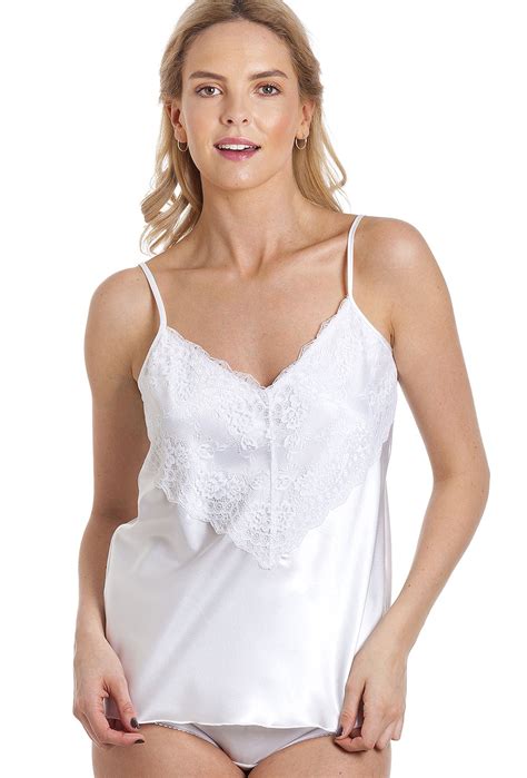 Cotton: The Natural Choice for Intimate Apparel