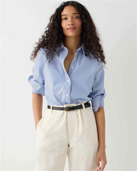 Cotton Button Down Shirts: An Effortless Staple with Timeless Versatility