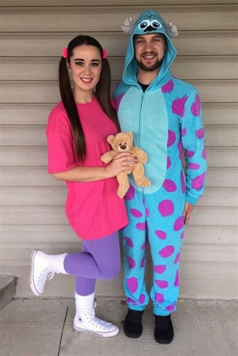 Couples Halloween Costumes 2021 Teen: Perfect Matches for a Spooktacular Night