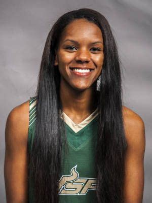 Courtney Williams: A Pioneer in Women's Basketball