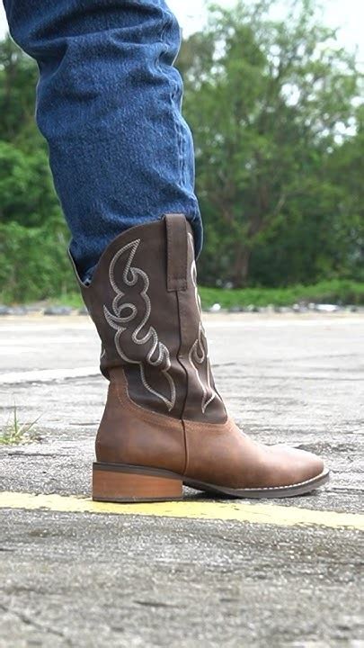 Cowboy Boots for Big Calves: A Comprehensive Guide