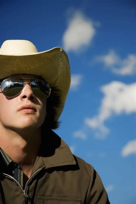 Cowboy Hat Sunglasses: The Ultimate Guide to Finding the Perfect Pair