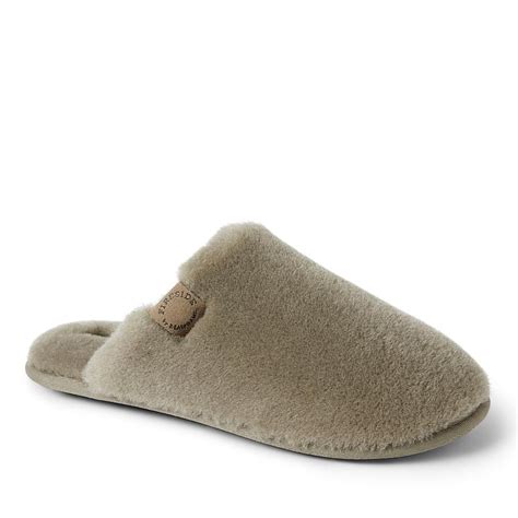 Cozy Up with Fireside by Dearfoams: Elevate Your Comfort and Well-being