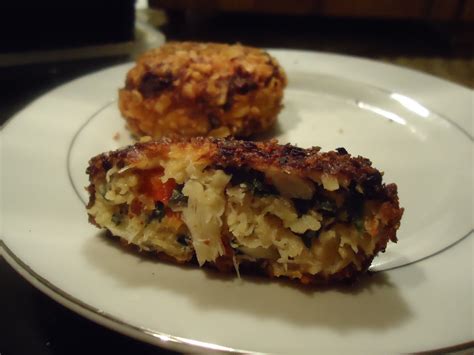 Crab Cake Trio (1)