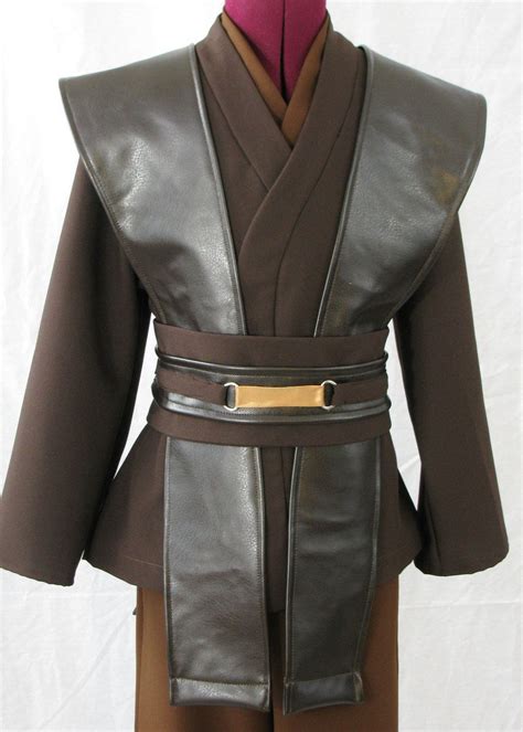 Craft Your Own Homemade Anakin Skywalker Costume and Embody the Iconic Jedi Knight