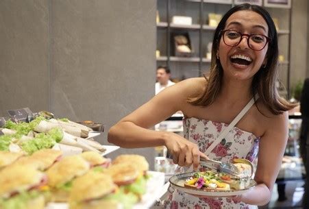 Craft the Extraordinary: Embarking on a Culinary Journey with Artisanal Ceramics