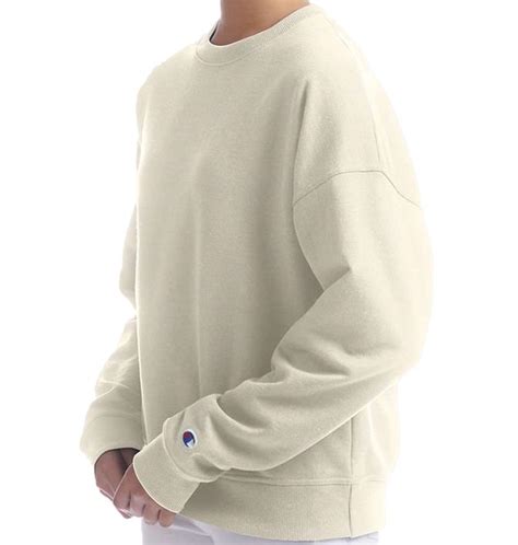 Crewneck Sweatshirts: A Champion's Choice for Comfort and Style