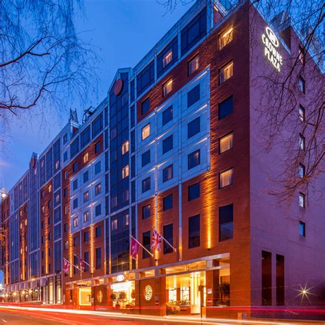 Crowne Plaza London - King's Cross: An IHG Hotel: 3x the Charm, 5x the Comfort, 10x the Convenience