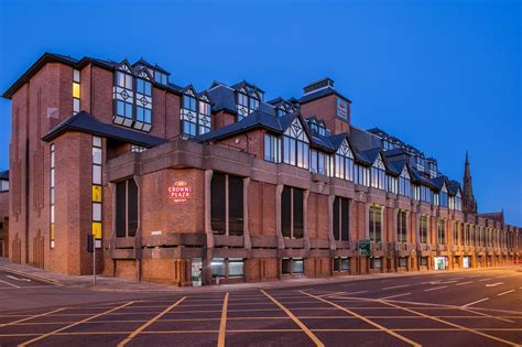 Crowne Plaza Trinity Street Chester: An Opulent Haven in the Heart of History