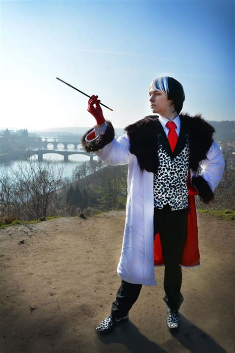 Cruella de Vil: Male Costume Edition