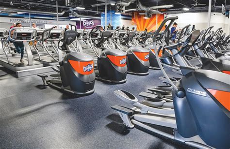 Crunch Fitness Carmel Valley: The Perfect Place to Get Fit