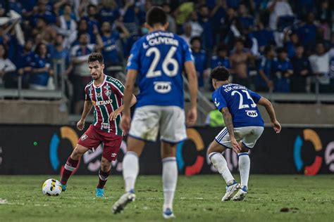 Cruzeiro x Fluminense Palpite: Desvendando os Segredos do Duelo Gigante