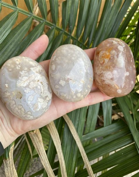 Crystal Agate: Unveiling the Power of 2025