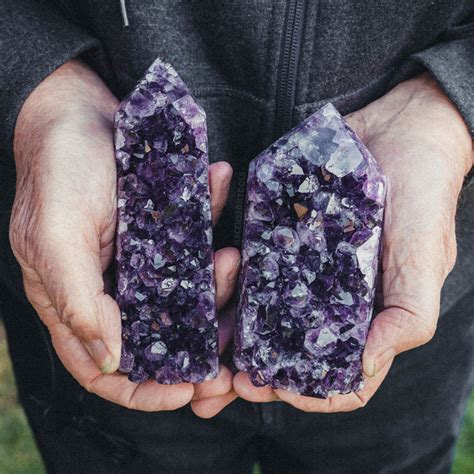 Crystal Amethyst: Unveiling Its Enigmatic Allure and Multifaceted Applications