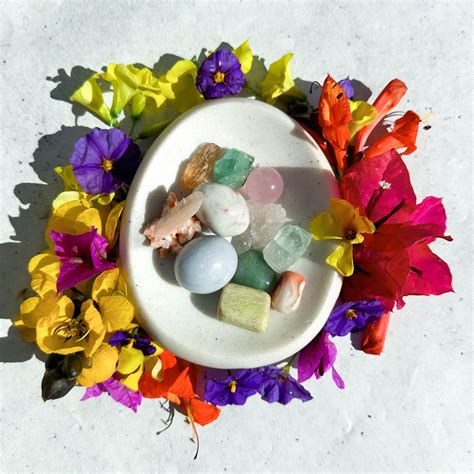 Crystal Cleansing: A Comprehensive Guide to Purifying Your Gemstones