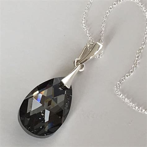 Crystalline Elegance: The Allure of Pendants with Crystals