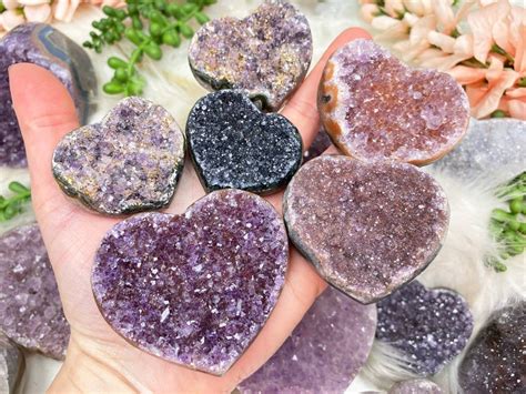 Crystals Raw: Unveiling the Untamed Power of Nature's Gems