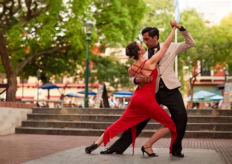 Cuban Dancing: A Rhythm That Moves the World