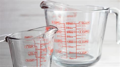 Cups in a Quart Liquid: A Comprehensive Guide