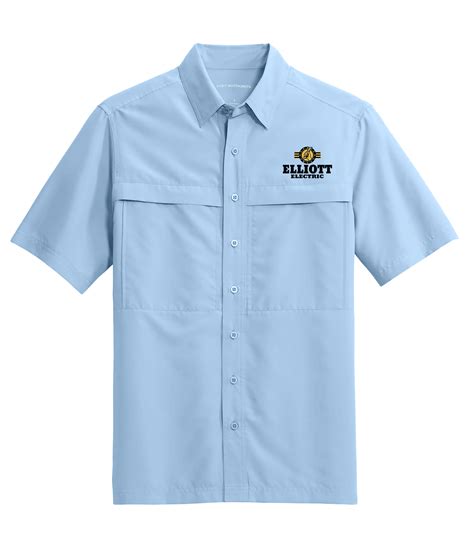 Customized Work Shirts: Tailoring the Uniform to Your Business