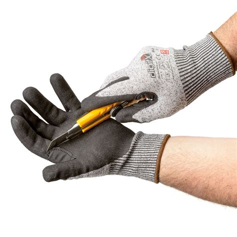 Cut-Resistant Gloves