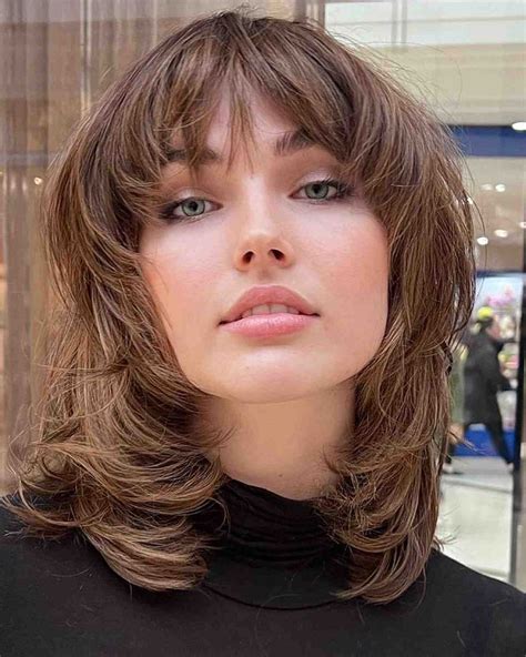 Cute Fringe Bangs: The Perfect Way to Frame Your Face