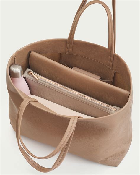 Cuyana Classic Easy Tote ($150)