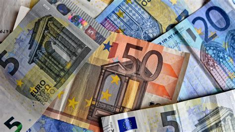 Czech to Dollars: A Comprehensive Guide