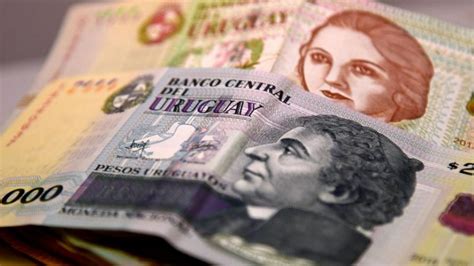 Dólar a Peso Uruguayo: A Comprehensive Analysis