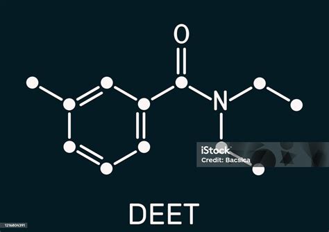 DEET (N,N-ジエチルトルアミド)