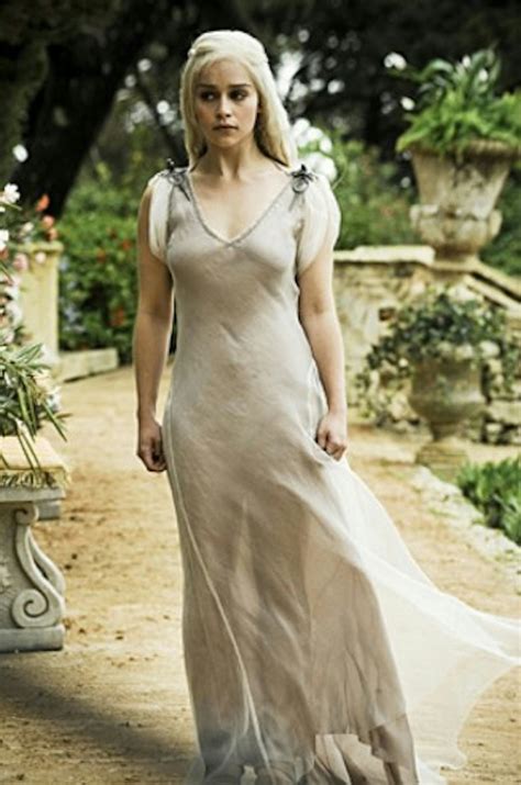 Daenerys Targaryen's Game of Thrones Outfits: An Evolution Through Seasons