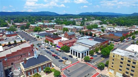 Dalton, Georgia: A City of Progress and Bearing Prowess