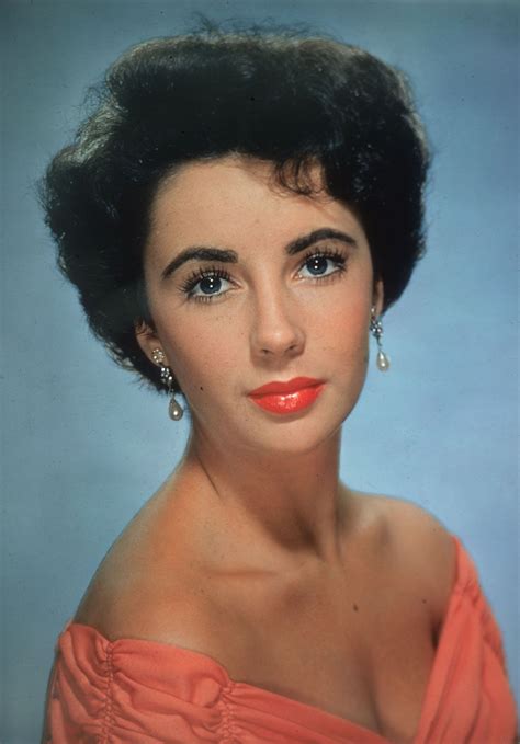 Dame Elizabeth Taylor Calendar 2012 English French and German Edition Reader