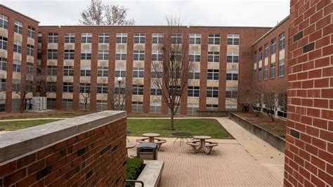 Daniels Hall: The Hub for Engineering Excellence at UIUC