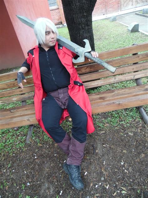 Dante's Cosplay: A Journey into the Underworld of Style