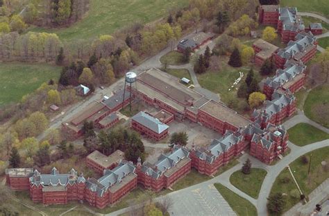 Danvers State Hospital (Danvers, MA)