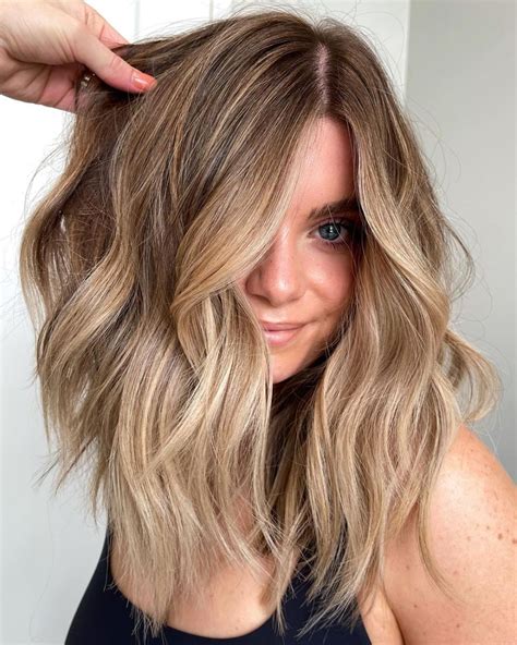 Dark Blonde Balayage: The Perfect Way to Add Dimension and Warmth to Your Hair