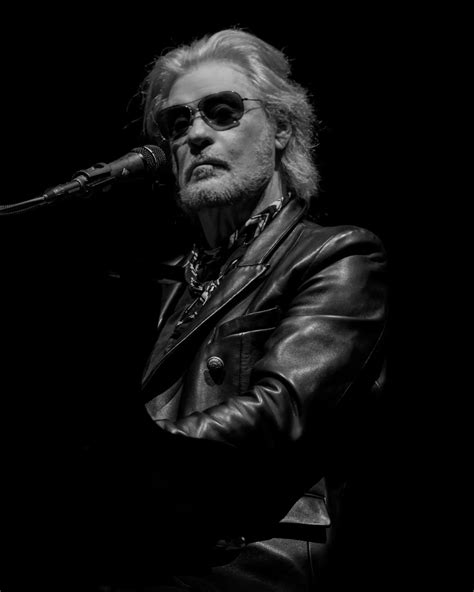 Daryl Hall & Elvis Costello: A Musical Odyssey of 3 Decades