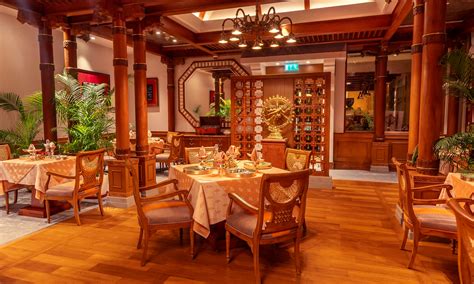 Davis Family Commons: A Culinary Tapestry