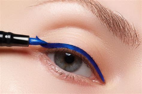 Dazzler Eyeliner: The Ultimate Guide to Glamorous Eyes