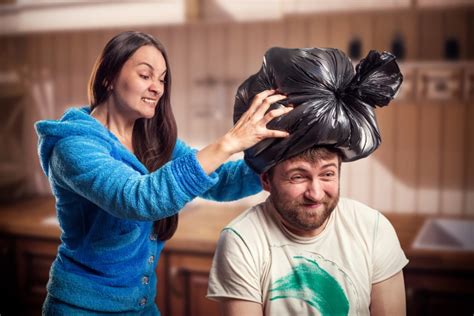 Dealing with the Kid in Your Head Removing the Head Trash from your Life and Relationships Reader