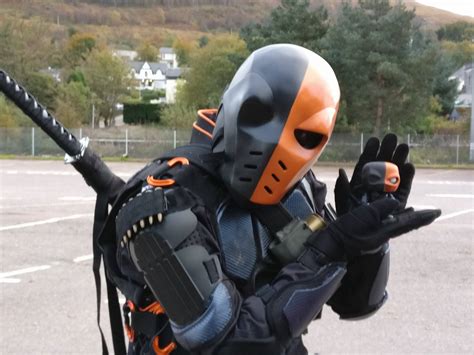 Deathstroke: The Arrow - A Comprehensive Cosplay Guide for the Vigilante Mercenary