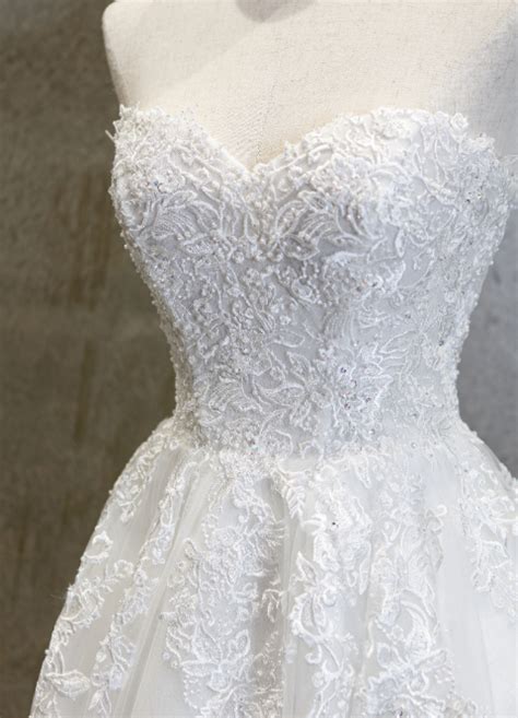 Debutante Dresses: A Comprehensive Guide to Finding Your Perfect Gown