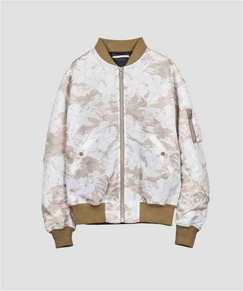 Deconstructing the Camo with Pink Jacket Phenomenon