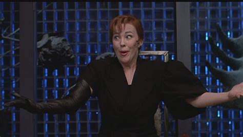 Delia Deetz