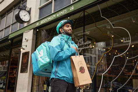 Deliveroo: Unlocking a World of Culinary Delights with Unparalleled Convenience