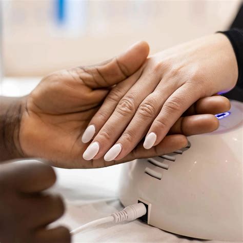 Deluxe Manicures: