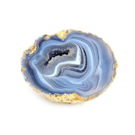 Delve into the Enchanting Chalcedony Properties: A Guide to Its Mystical and Therapeutic Powers