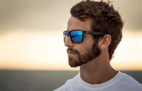 Delving into the Features of Costa Sunglasses for Men